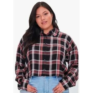 Forever 21 Plus Plaid Cropped Flannel Button Down Shirt